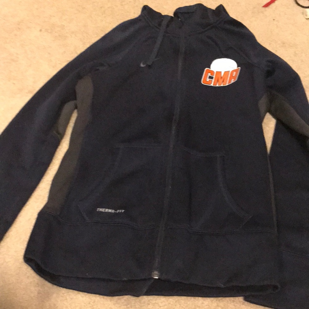 NIKE zip up hoodie size small